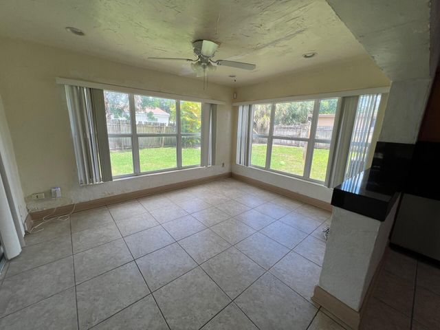 3851 NW 4th Place, Lauderhill, FL 33311