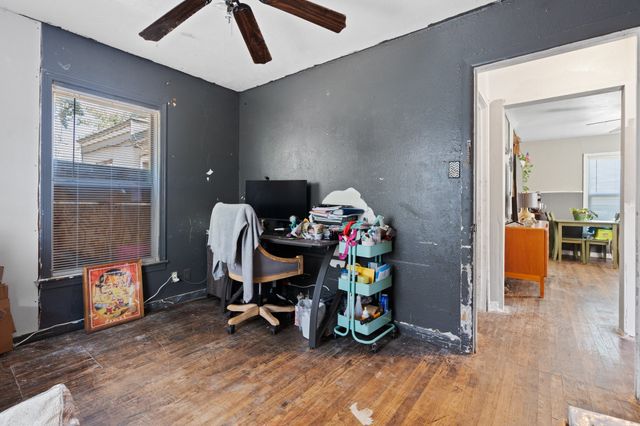 4300 Waits Avenue, Fort Worth, TX 76133