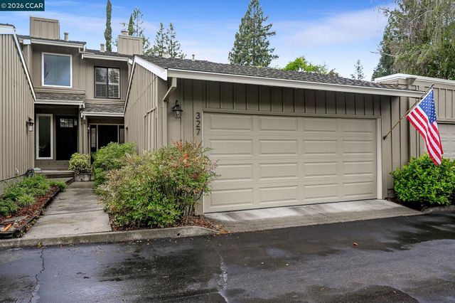 327 Sycamore Hill Ct, Danville, CA 94526