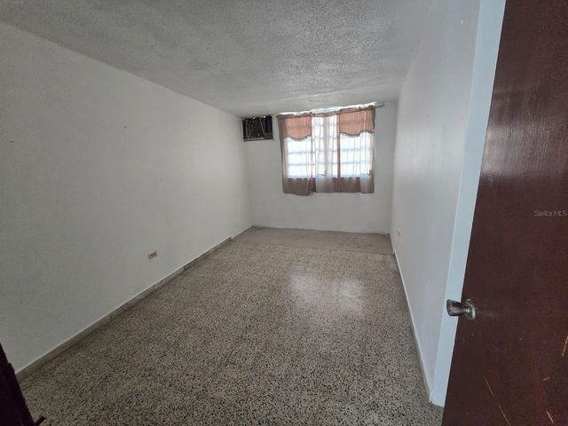 V-17 18 ST. RIVERVIEW DEV., Bayamon, PR 00960