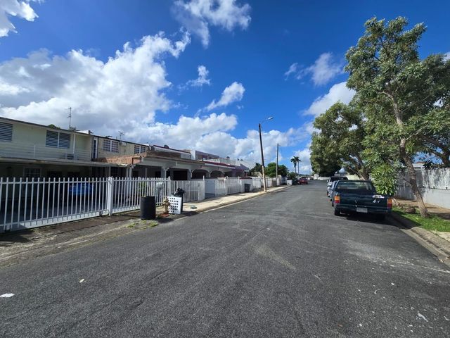 V-17 18 ST. RIVERVIEW DEV., Bayamon, PR 00960