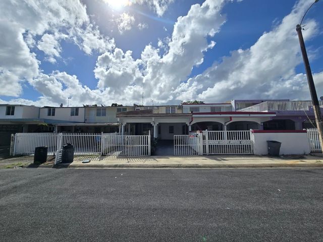 V-17 18 ST. RIVERVIEW DEV., Bayamon, PR 00960