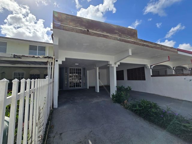 V-17 18 ST. RIVERVIEW DEV., Bayamon, PR 00960
