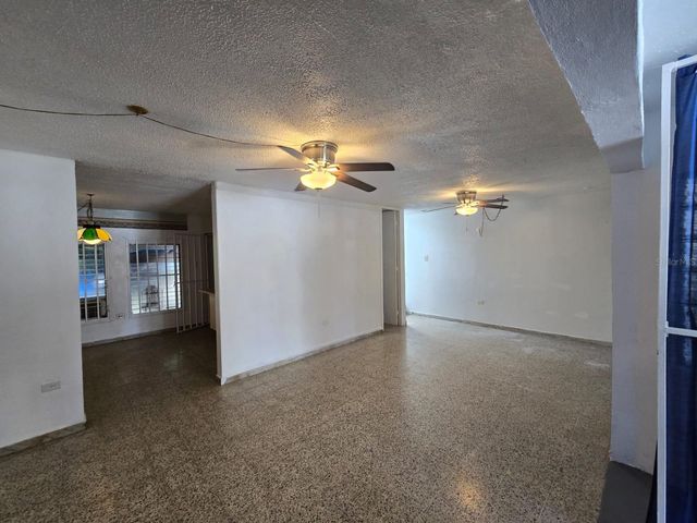 V-17 18 ST. RIVERVIEW DEV., Bayamon, PR 00960