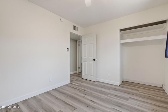 2049 W JOAN DE ARC Avenue, Phoenix, AZ 85029