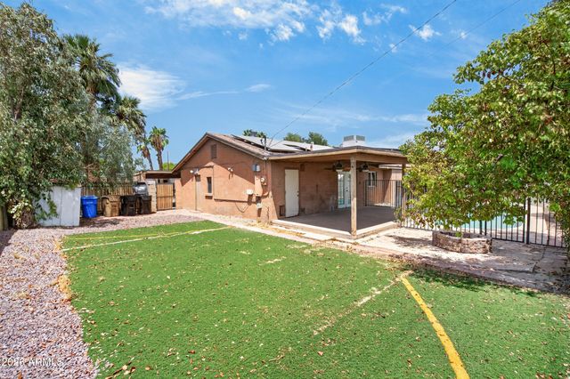 2049 W JOAN DE ARC Avenue, Phoenix, AZ 85029