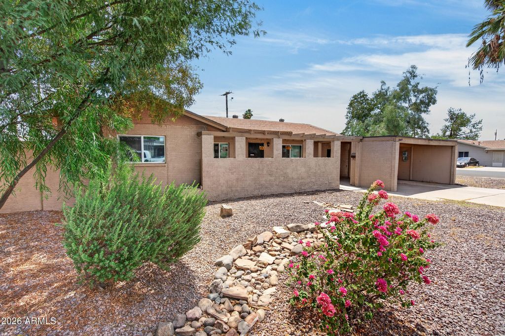 2049 W JOAN DE ARC Avenue, Phoenix, AZ 85029 — photo 2