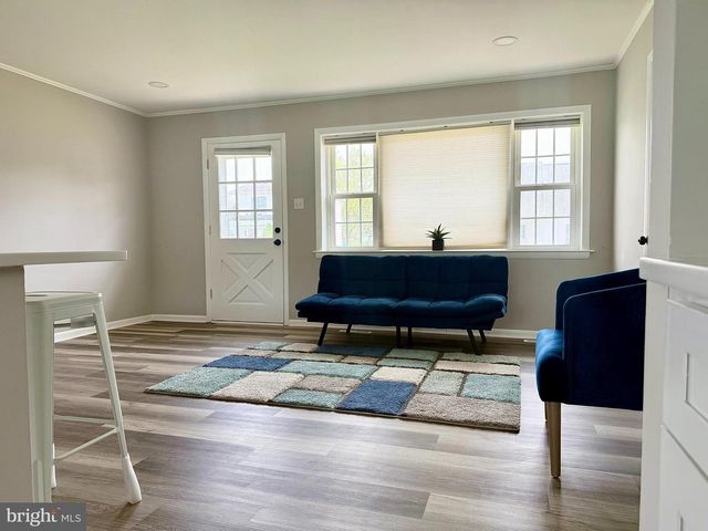 28 SANFORD DRIVE, Newark, DE 19713