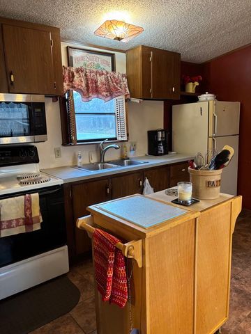 12743 Recreation Drive, Lowell, AR 72745