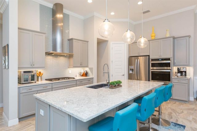 6534 MAYPORT DRIVE, Apollo Beach, FL 33572