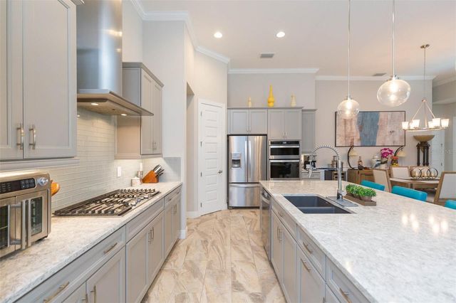 6534 MAYPORT DRIVE, Apollo Beach, FL 33572