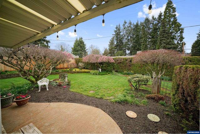 4225 Duane Dr S, Salem, OR 97302