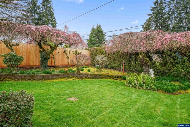 4225 Duane Dr S, Salem, OR 97302