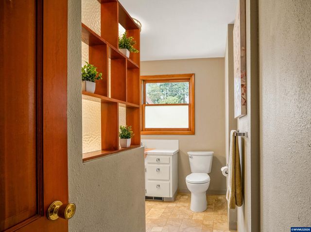 4225 Duane Dr S, Salem, OR 97302