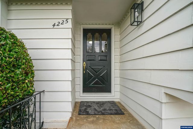 4225 Duane Dr S, Salem, OR 97302