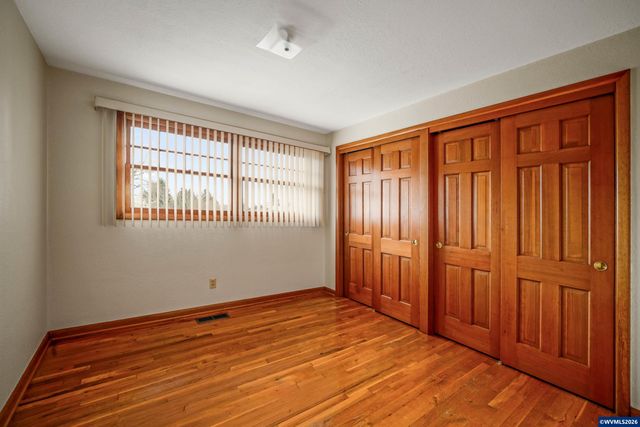 4225 Duane Dr S, Salem, OR 97302