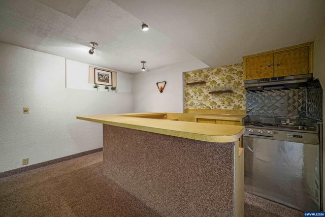 4225 Duane Dr S, Salem, OR 97302