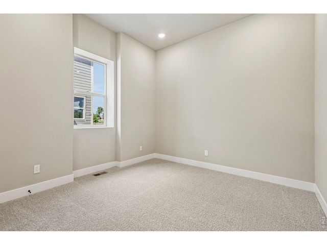 1802 Cord Grass Dr, Fort Collins, CO 80524