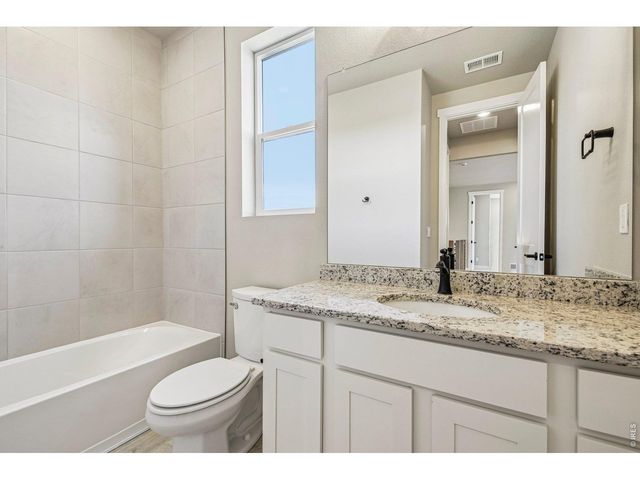 1802 Cord Grass Dr, Fort Collins, CO 80524