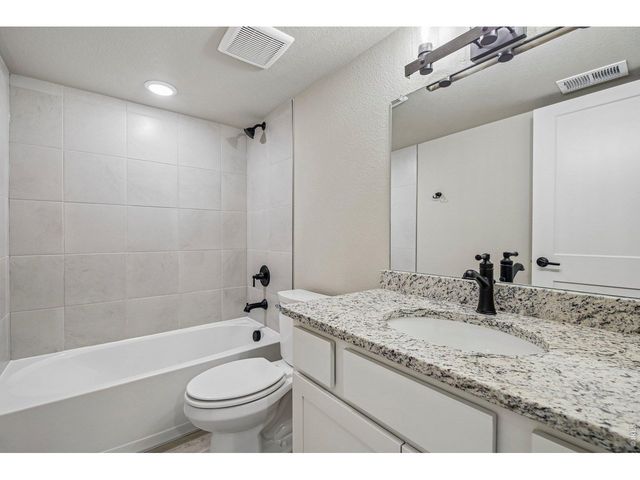 1802 Cord Grass Dr, Fort Collins, CO 80524