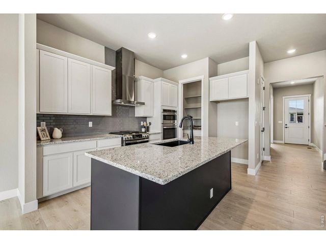 1802 Cord Grass Dr, Fort Collins, CO 80524