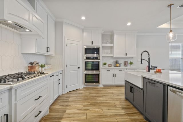4201 Karo Dr, Corpus Christi, TX 78414