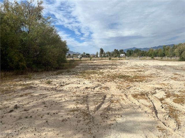 160 South Leslie Street, Pahrump, NV 89048