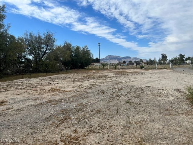 160 South Leslie Street, Pahrump, NV 89048