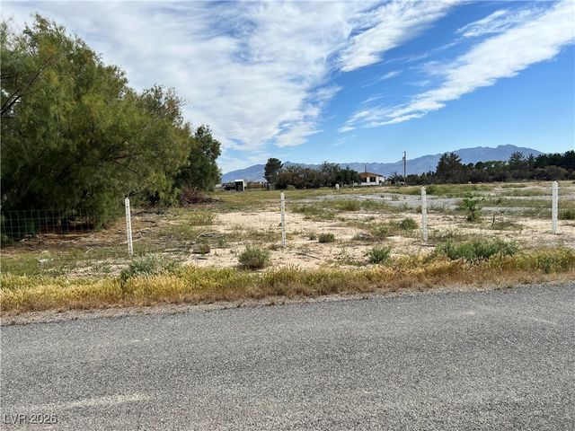 160 South Leslie Street, Pahrump, NV 89048