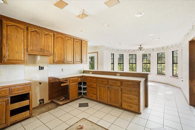 5292 Preston Road, Denison, TX 75020