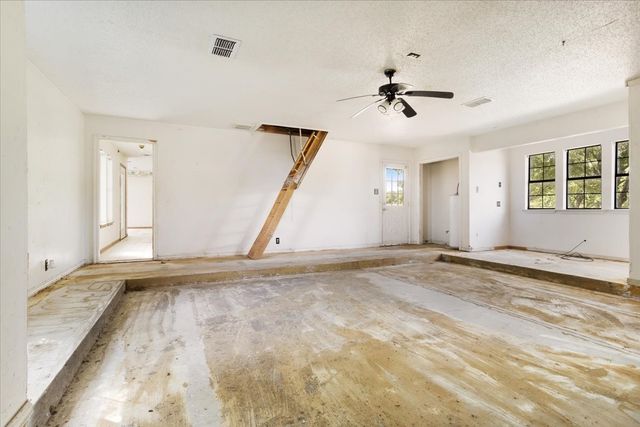 5292 Preston Road, Denison, TX 75020