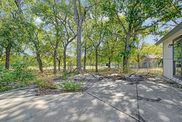 5292 Preston Road, Denison, TX 75020