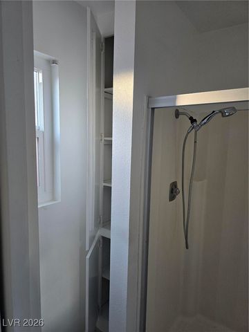 2320 El Molino Circle, Las Vegas, NV 89108