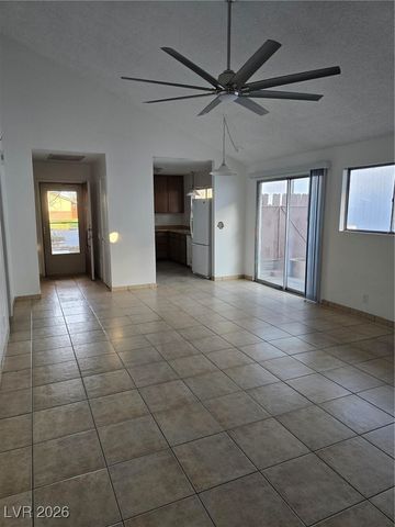 2320 El Molino Circle, Las Vegas, NV 89108