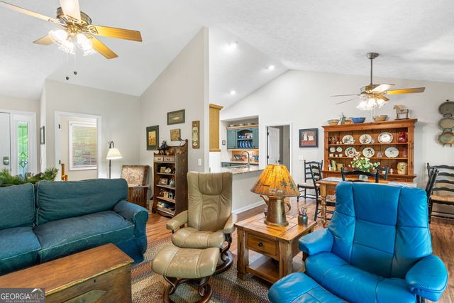 450 Longview Drive, Hiawassee, GA 30546