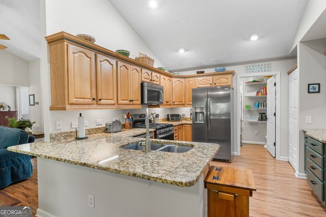 450 Longview Drive, Hiawassee, GA 30546
