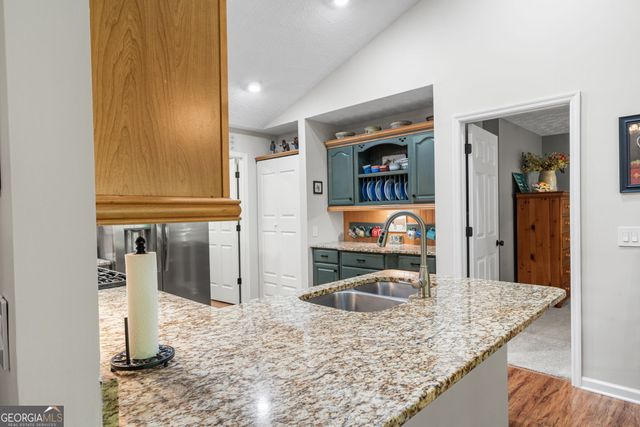 450 Longview Drive, Hiawassee, GA 30546