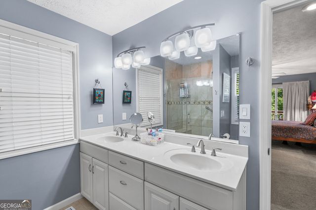 450 Longview Drive, Hiawassee, GA 30546
