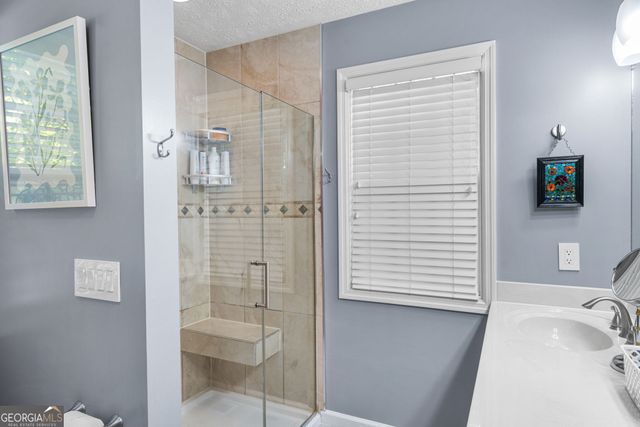 450 Longview Drive, Hiawassee, GA 30546