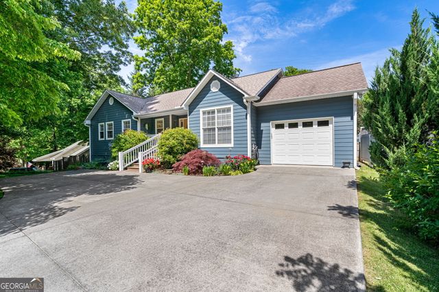 450 Longview Drive, Hiawassee, GA 30546