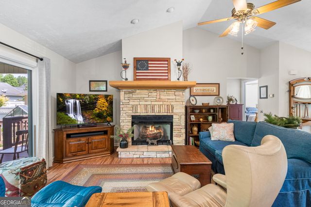 450 Longview Drive, Hiawassee, GA 30546