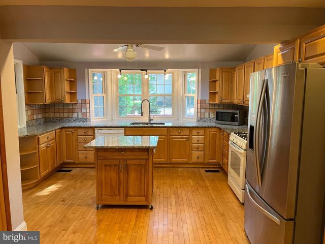 6803 DANTE CT, Springfield, VA 22152
