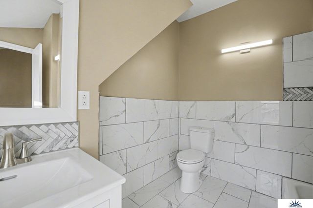 4518 N 36th Avenue, Omaha, NE 68111