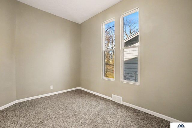 4518 N 36th Avenue, Omaha, NE 68111