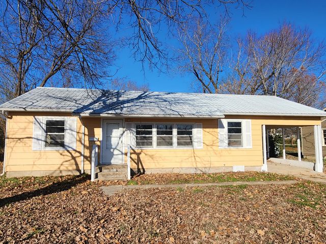 1029 4th Street, West Plains, MO 65775