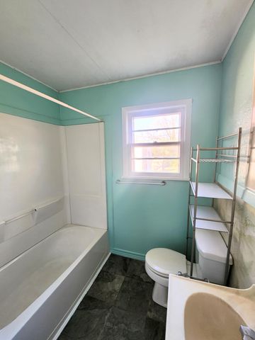 1029 4th Street, West Plains, MO 65775