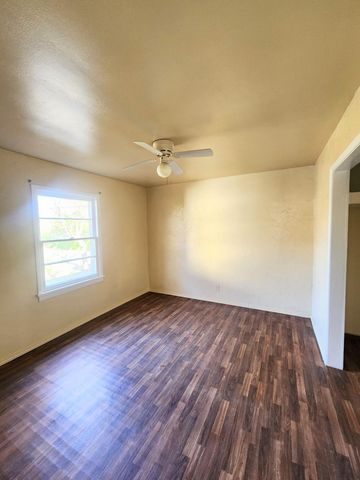 1029 4th Street, West Plains, MO 65775