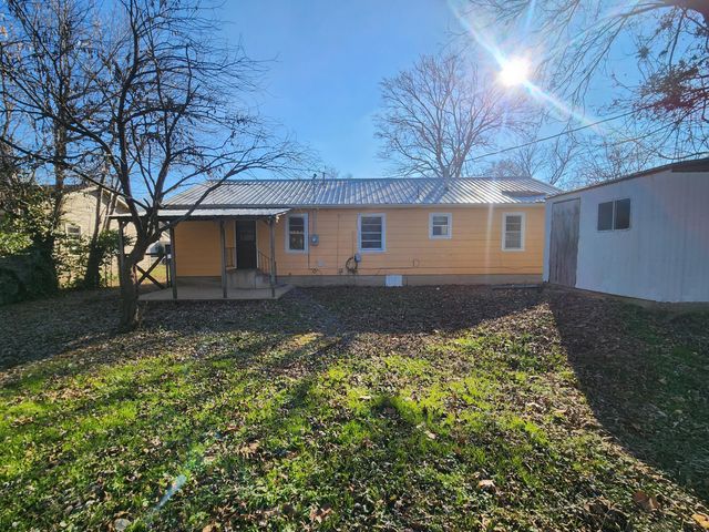 1029 4th Street, West Plains, MO 65775