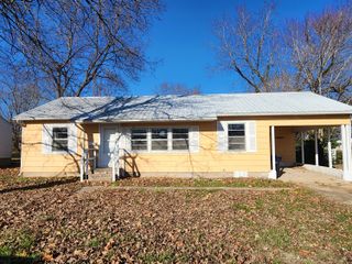 1029 4th Street, West Plains, MO 65775