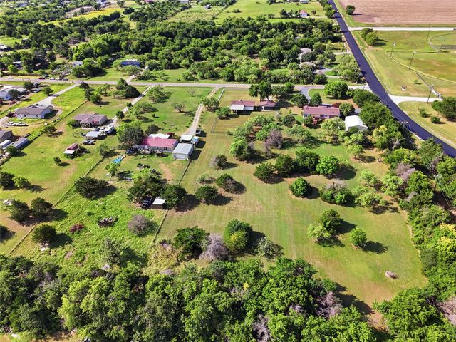 3634 County Road 2621, Caddo Mills, TX 75135
